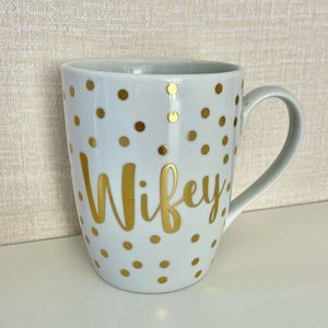 WIFEY Coffee Mug, White with Gold Polka Dots, Ceramic, GUC, 12oz